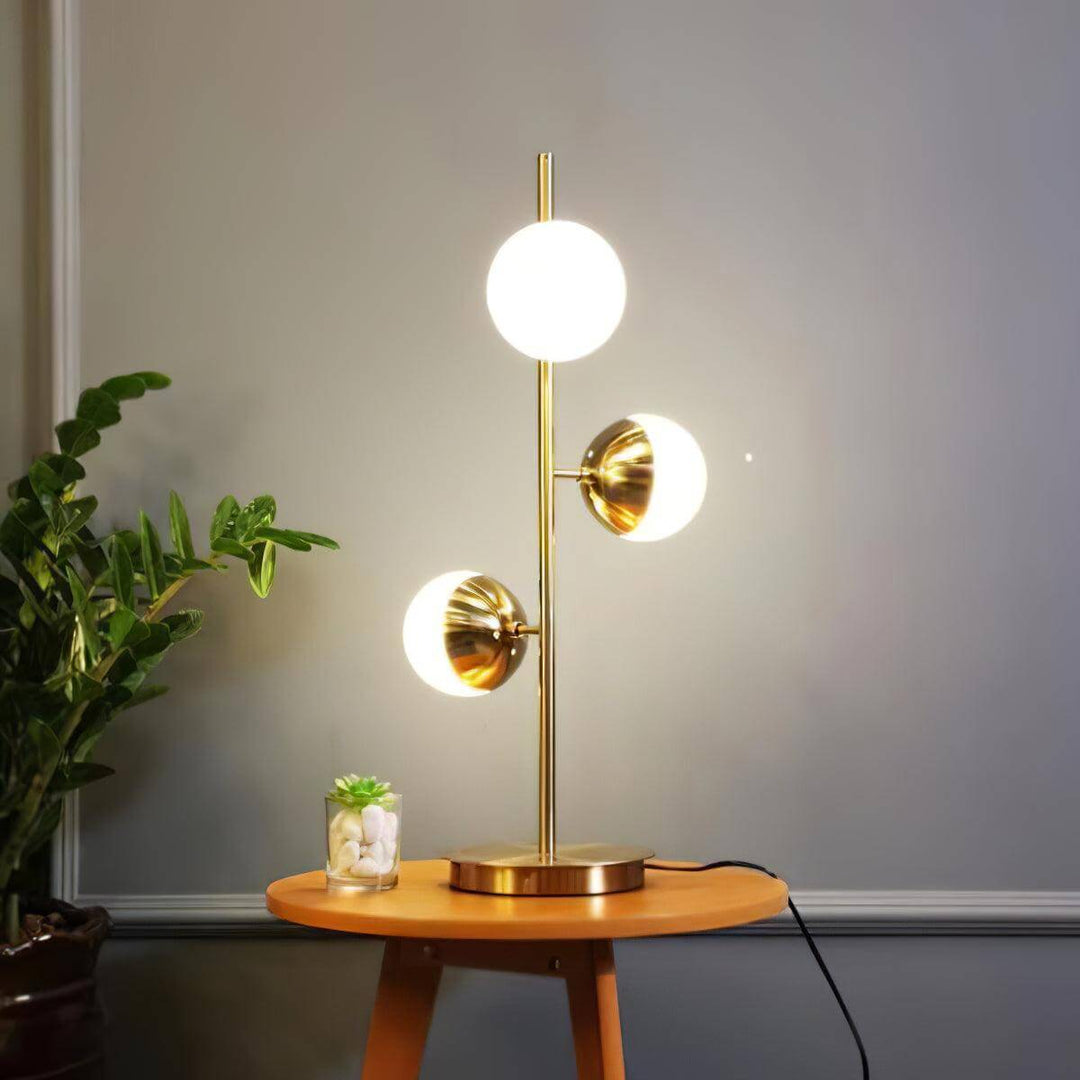 Lampa stojąca LED do sypialni