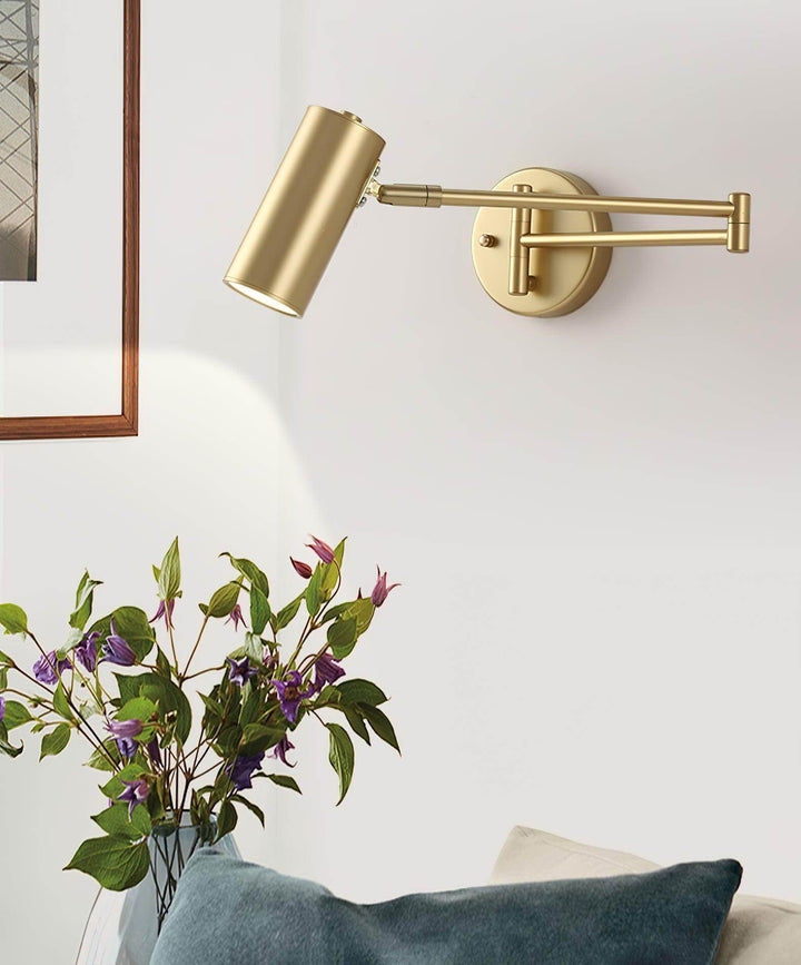 Lampa ścienna z ruchomym ramieniem