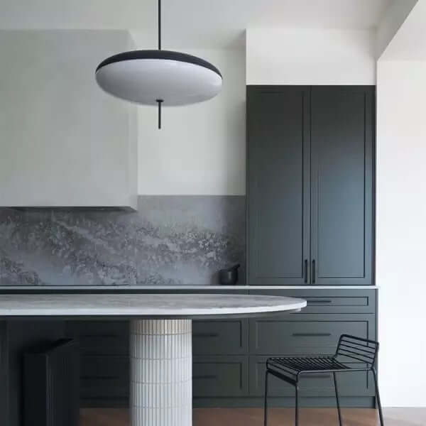 Lampa Wisząca Model 2065