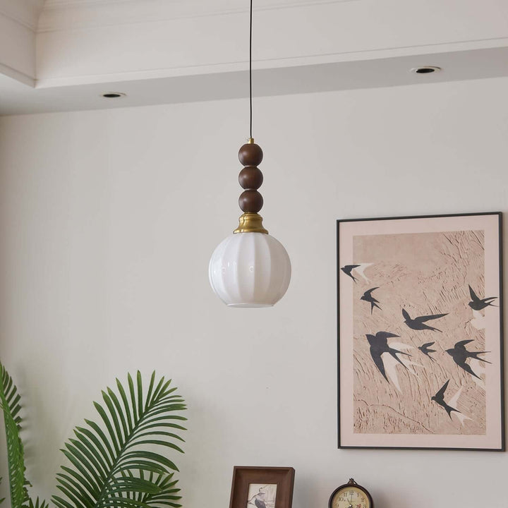 Elegancka szklana, drewniana i metalowa lampa wisząca
