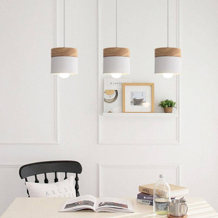 Drewniany Klosz Lampy Robinson z Detalami Metalowymi