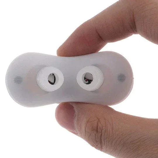 Przenośny mikro CPAP bez maski, mały i biały, redukujący chrapanie i poprawiający sen oraz oddychanie.