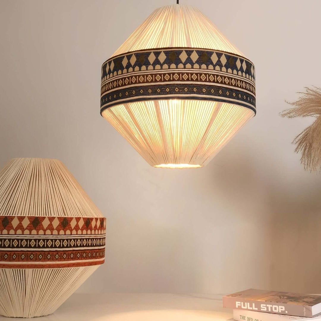Lampa sufitowa boho z frędzlami