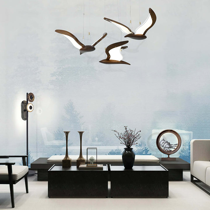 Nowoczesna lampa sufitowa z naturalnymi elementami