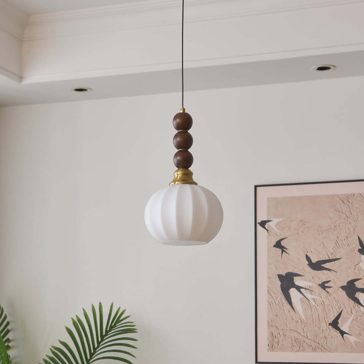 Elegancka szklana, drewniana i metalowa lampa wisząca
