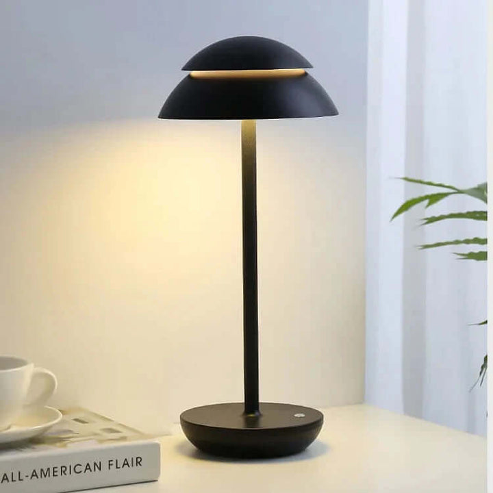 Bezprzewodowa lampa stołowa - minimalistyczne oświetlenie nastrojowe