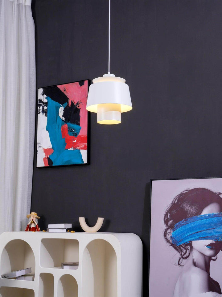 Lampa dekoracyjna Orion, inspiracja konstelacjami