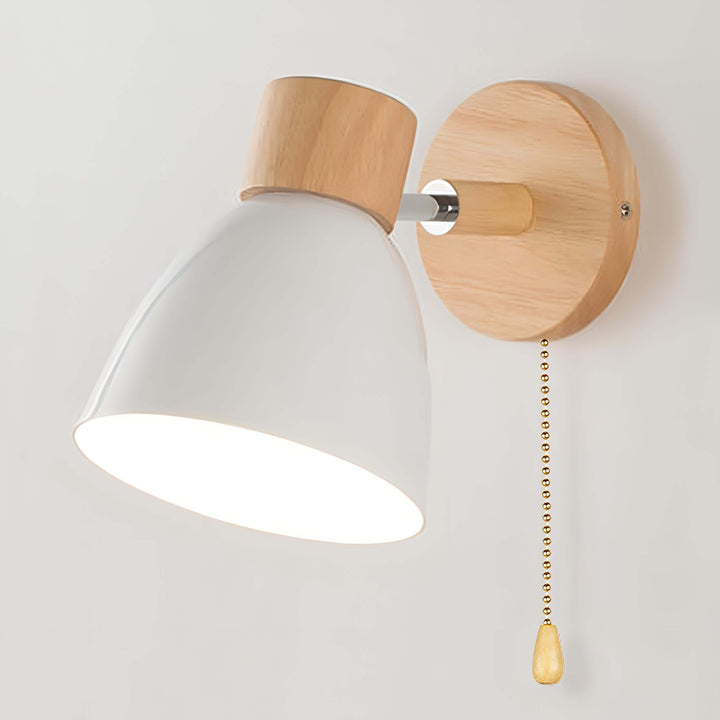 Minimalistyczna lampa wisząca do montażu na ścianie, z naturalnego drewna