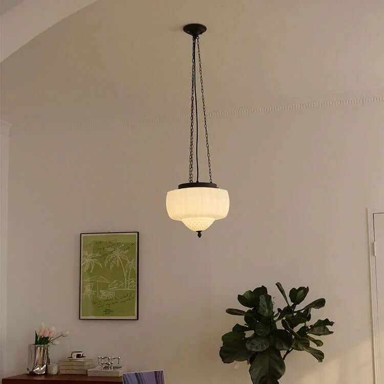 Nowoczesna minimalistyczna biała lampa wisząca
