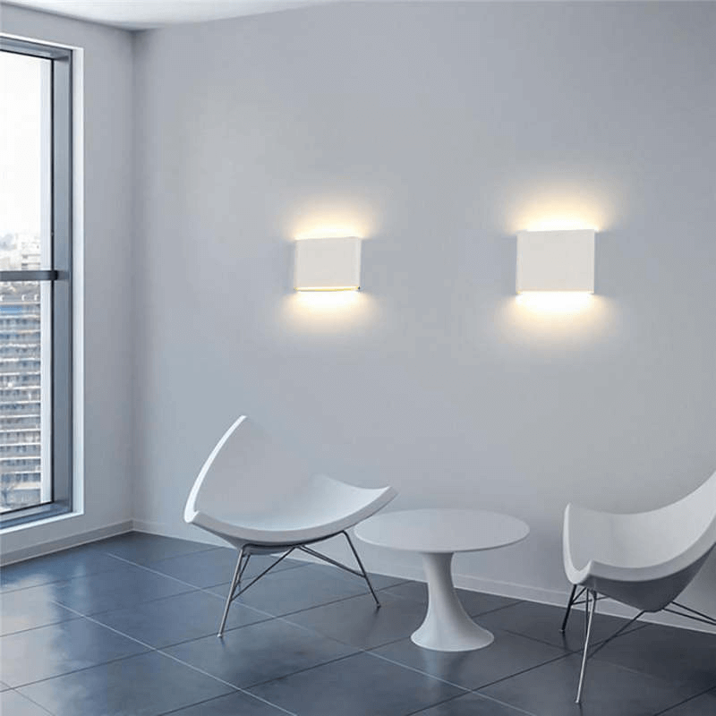 Nowoczesna Zewnętrzna Lampa Ścienna LED - Oświetlenie Góra i Dół