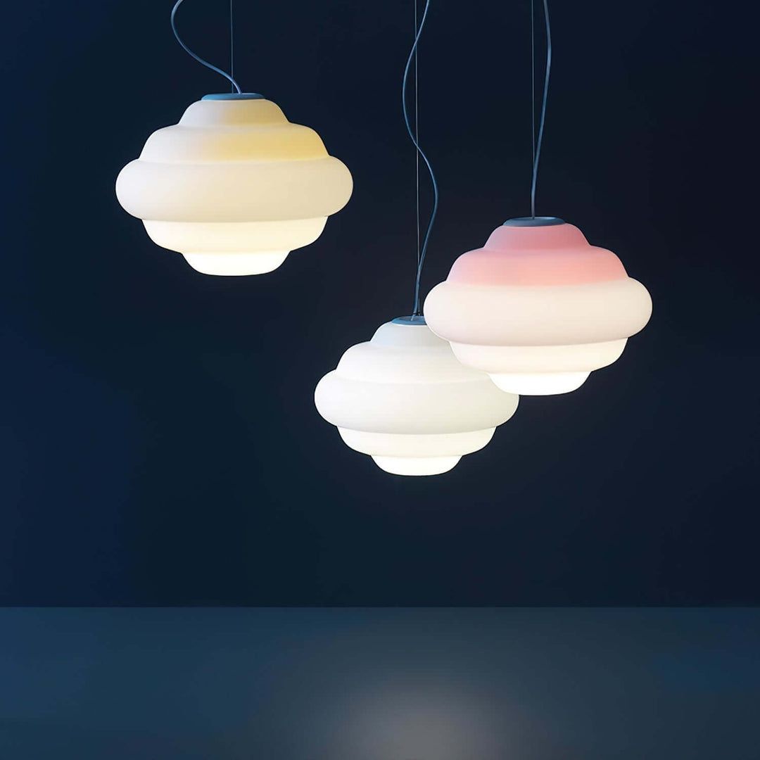 Lampa wisząca w kształcie chmury z efektem gradientu