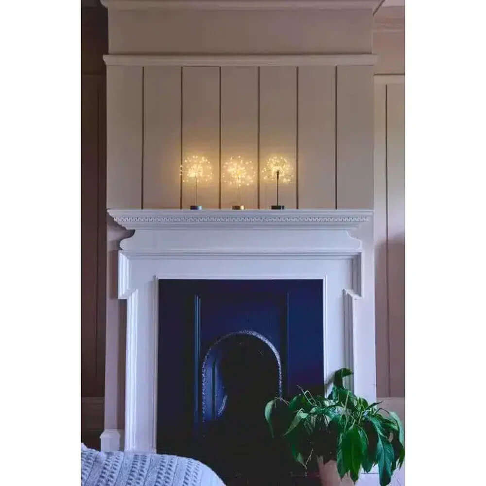 Zestaw 6 dekoracyjnych mini-stolików w kształcie gwiazdy