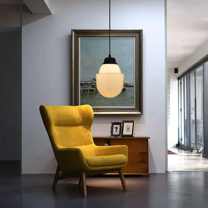 Wisząca lampa geometryczna z mlecznego białego szkła w stylu vintage