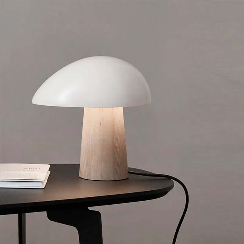Kolekcja Lamp Stołowych Juno