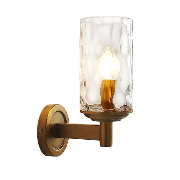 Nowoczesna lampa ścienna z nutą retro i szklanym kloszem