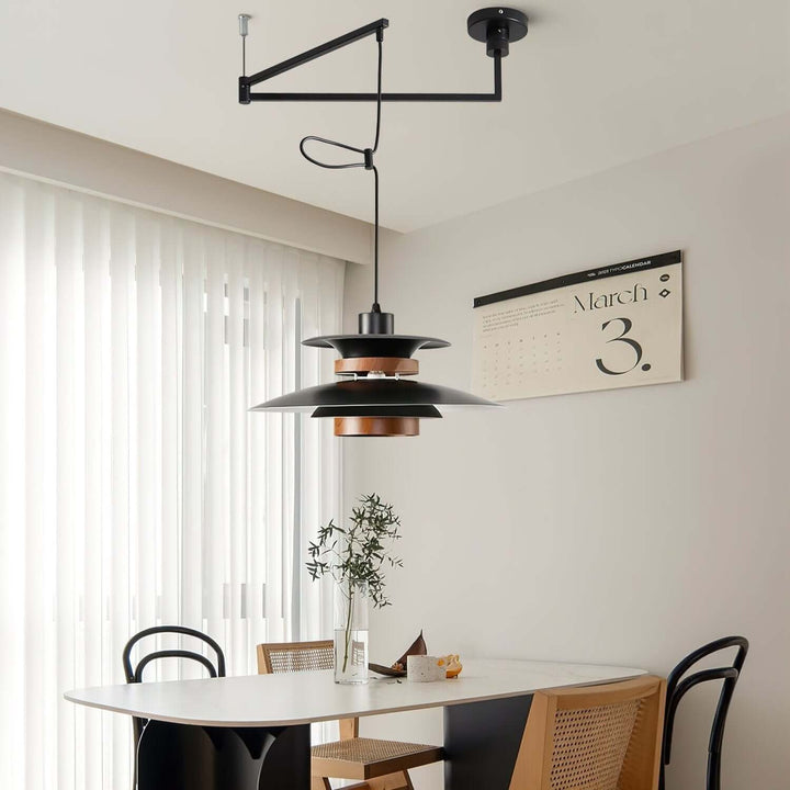 Lampa wisząca Mercero z obrotowym ramieniem