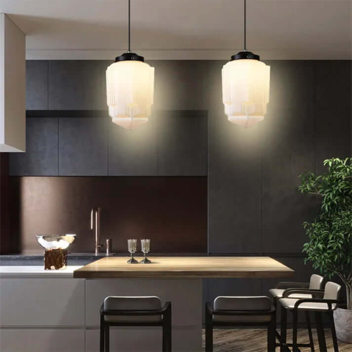 Wisząca lampa geometryczna z mlecznego białego szkła w stylu vintage