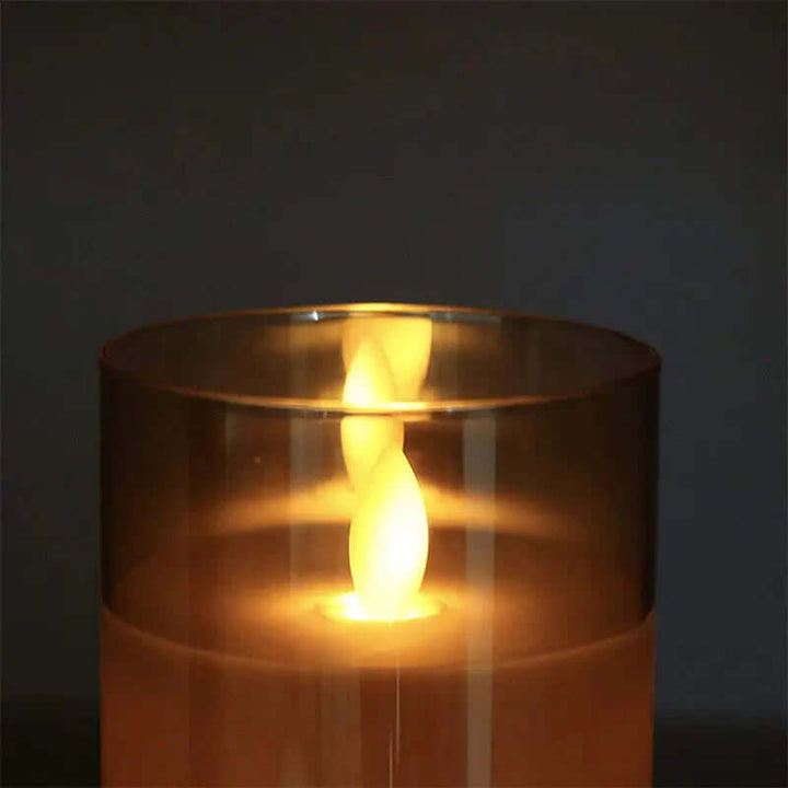 Zestaw trzech świec LED CANDLY™