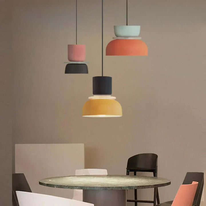 Nordycka lampa wisząca Dulcy z blokami kolorów