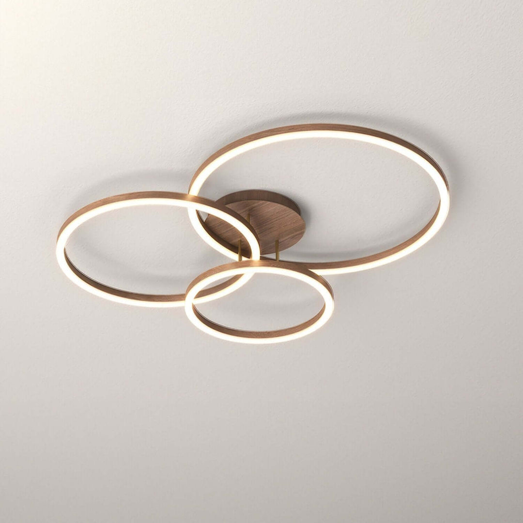 Minimalistyczna lampa sufitowa LED