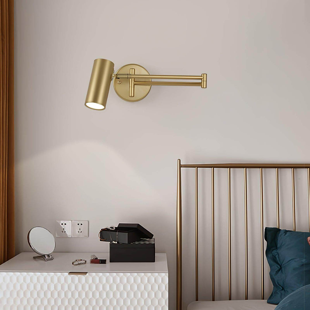 Lampa ścienna z ruchomym ramieniem