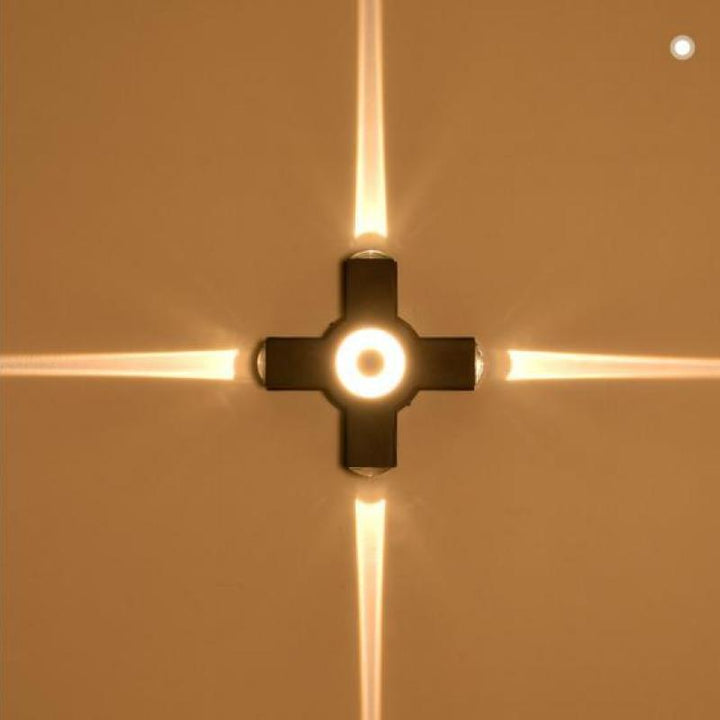 Zewnętrzna Lampa Ścienna LED - Design Krzyżowy