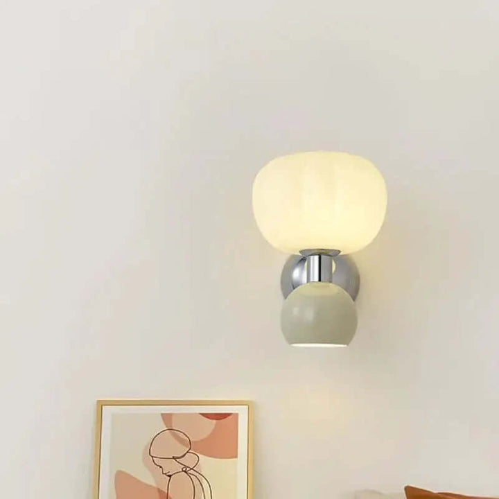 Nowoczesne kremowe kinkiety LED