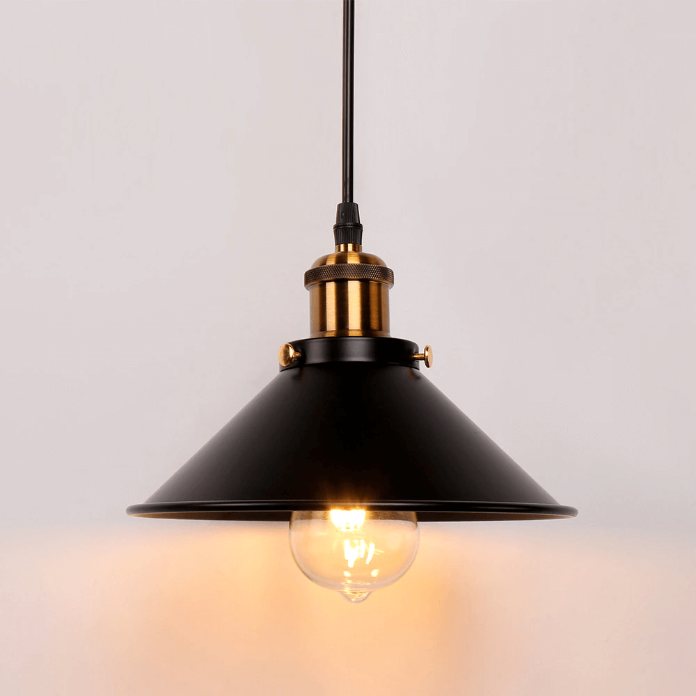 Mosiężna stożkowa lampa wisząca