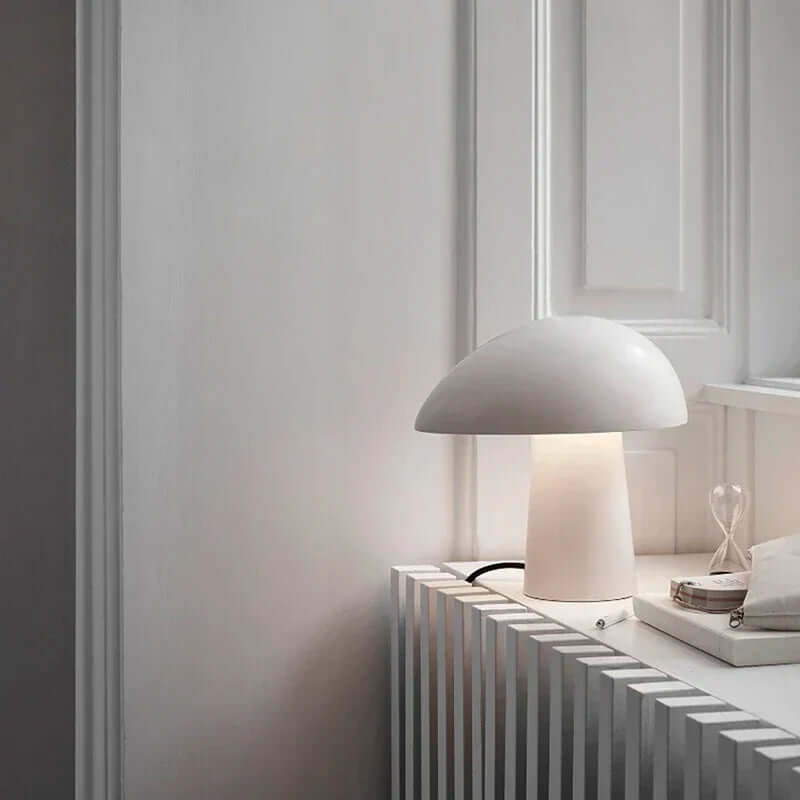 Kolekcja Lamp Stołowych Juno