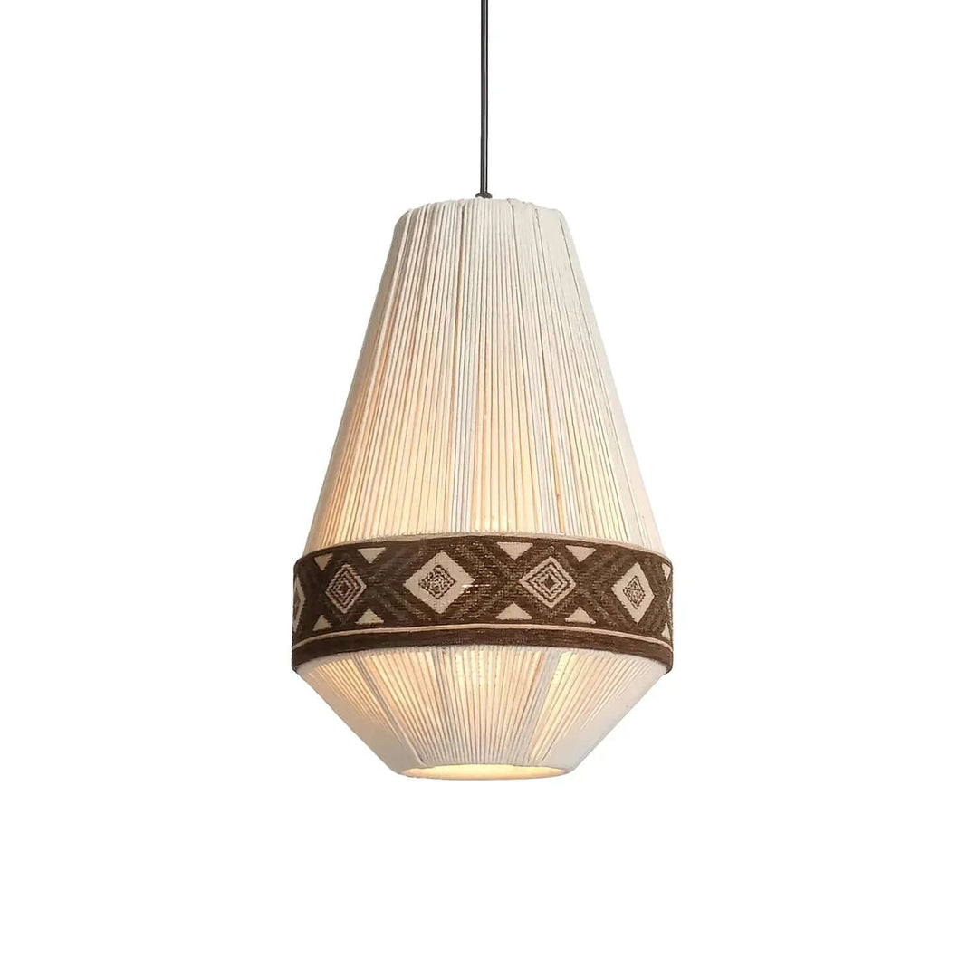 Lampa wisząca boho z frędzlami w kolorze pomarańczowym
