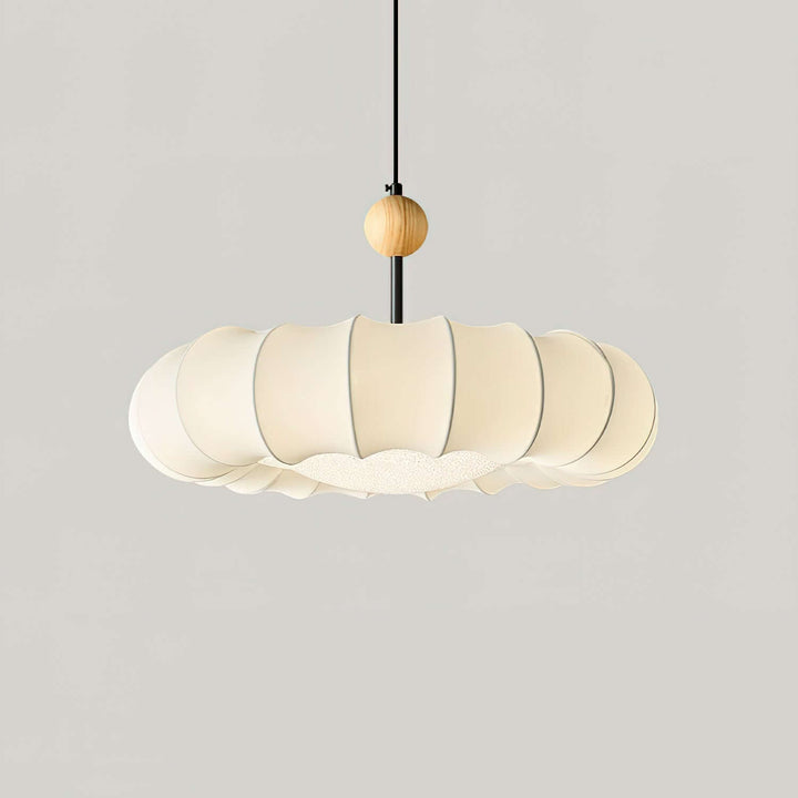 Lampa wisząca Winnie Veil w salonie