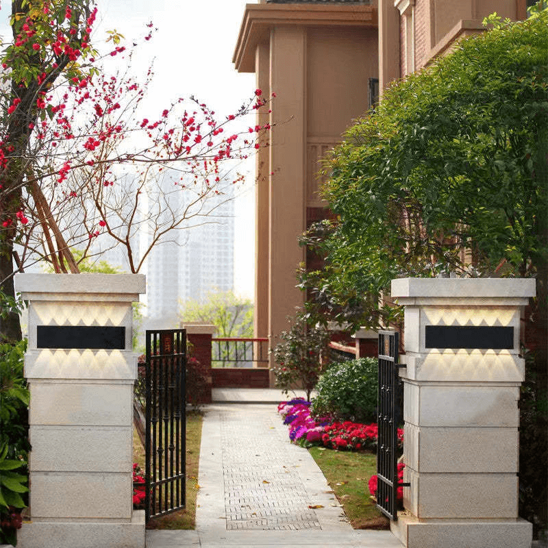 Zewnętrzna Kinkiet LED – Prostokątny Design