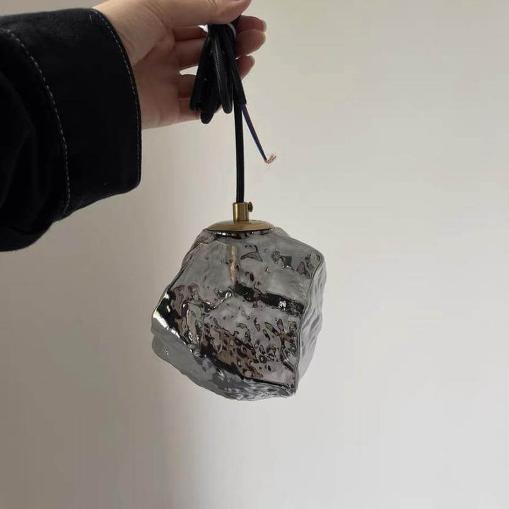 Nowoczesna szklana lampa sufitowa