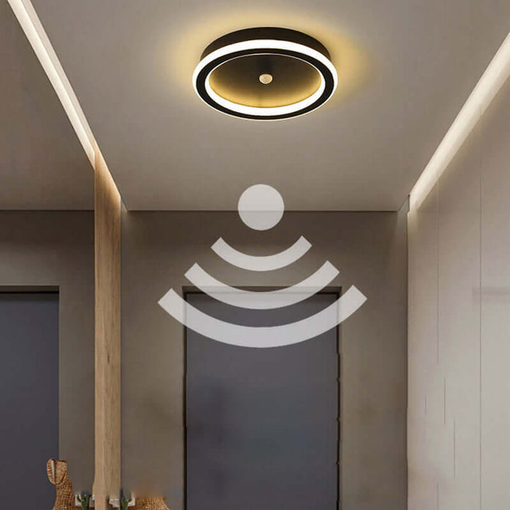 Plafoniera LED z czujnikiem ruchu PIR