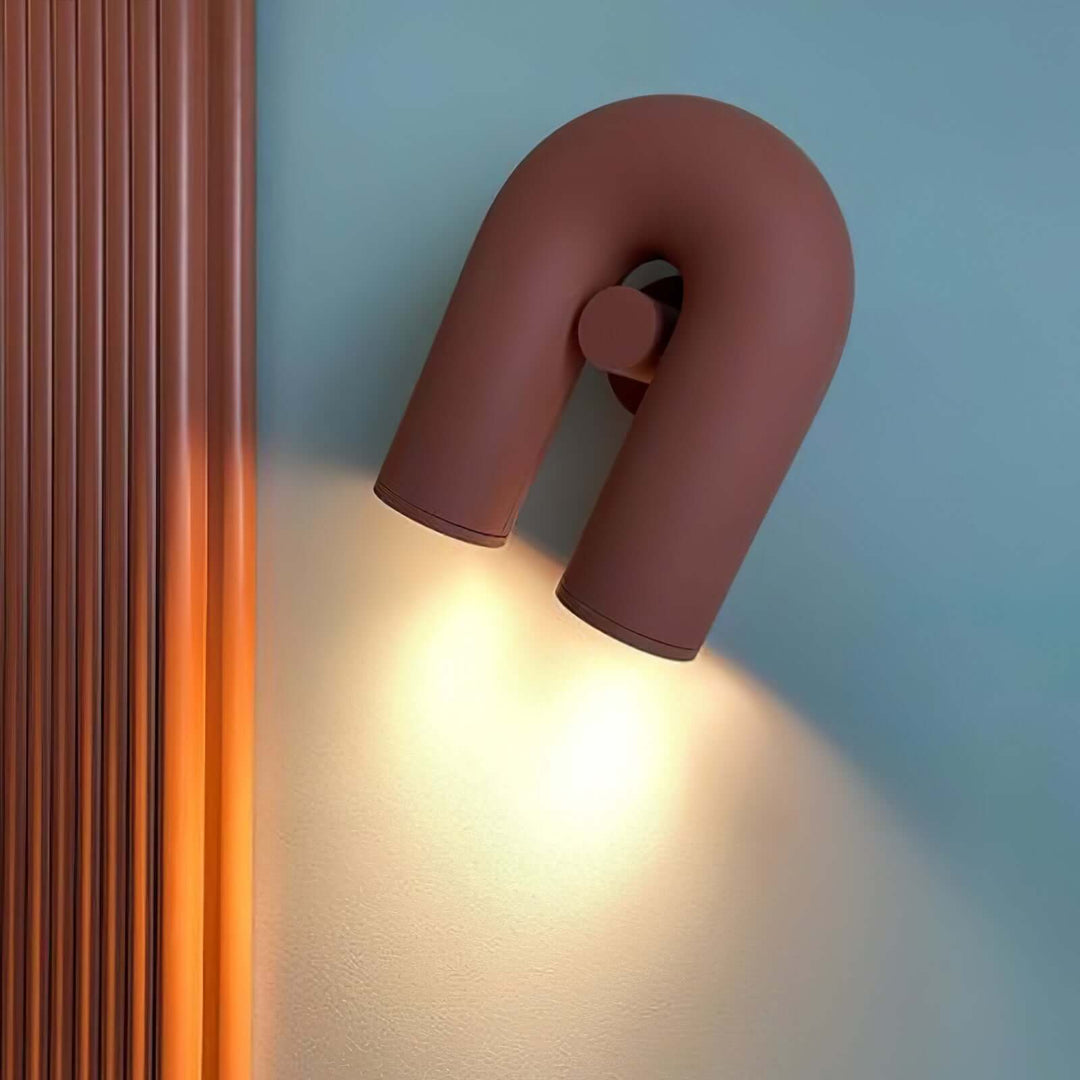 Lampa ścienna w kolorze niebieskim