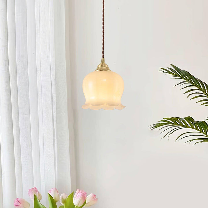 Wisząca lampa Konwalia do każdego wnętrza