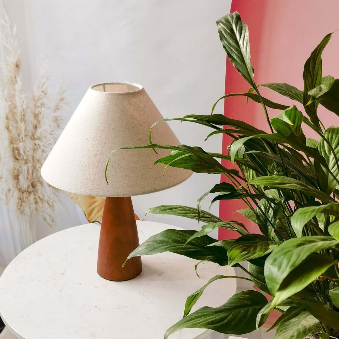 Klasyczna Lampa Stołowa z Litego Drewna z XVIII Wieku