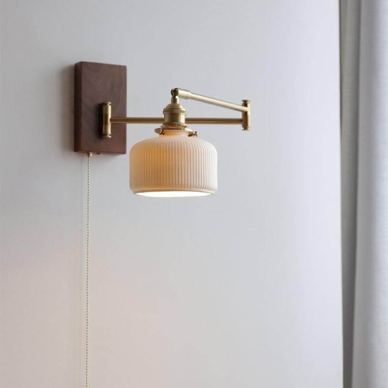 Nowoczesna lampa ścienna ceramiczna i drewniana