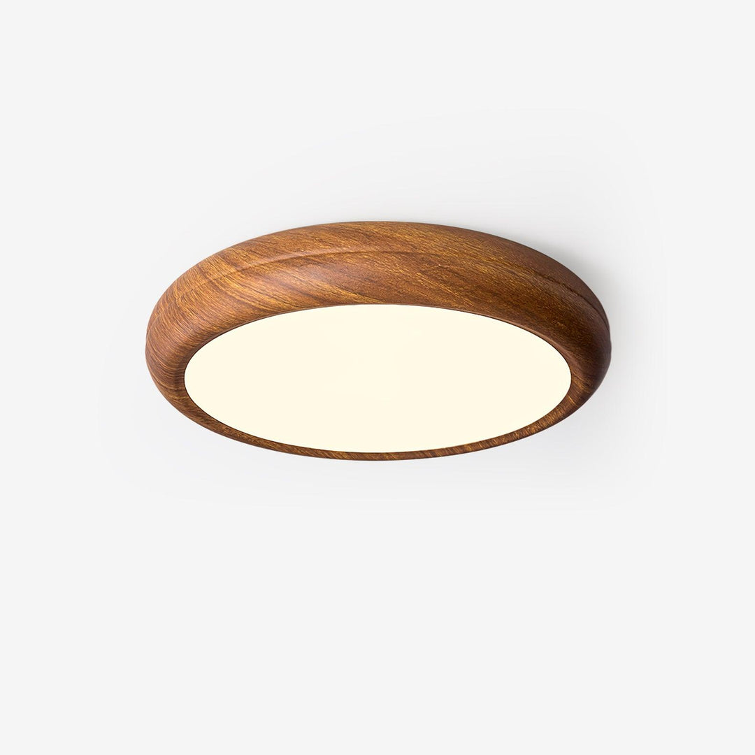 Lampa sufitowa okrągła drewniana, w minimalistycznym otoczeniu