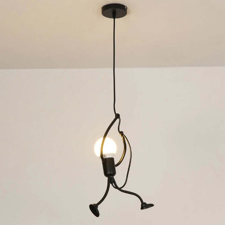 Lampa wisząca dla dzieci z figurką lalki – dekoracyjna