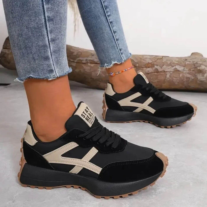 Zielone wygodne sneakersy damskie z przewiewnym dopasowaniem i nowoczesnym stylem, idealne do codziennego użytku.