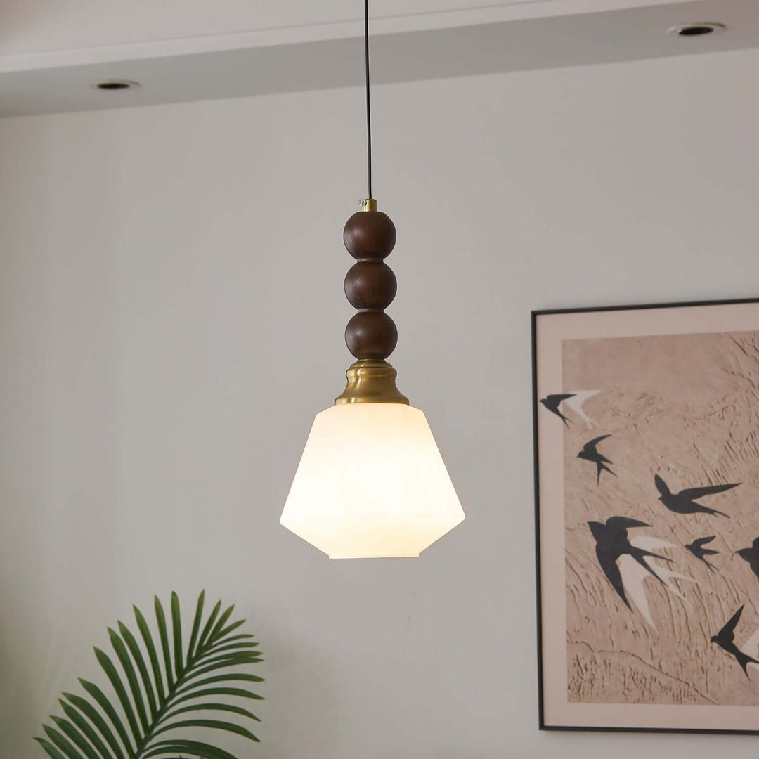 Elegancka szklana, drewniana i metalowa lampa wisząca