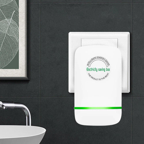 Kompaktowy moduł oszczędzania energii podłączony, nowoczesny design, skutecznie redukuje zużycie prądu.