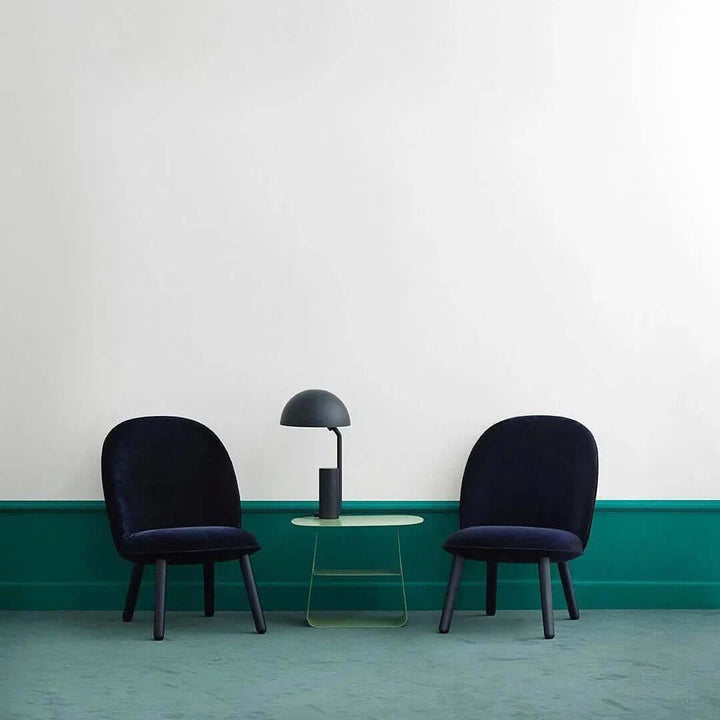 Elegancka lampa stołowa w stylu skandynawskim