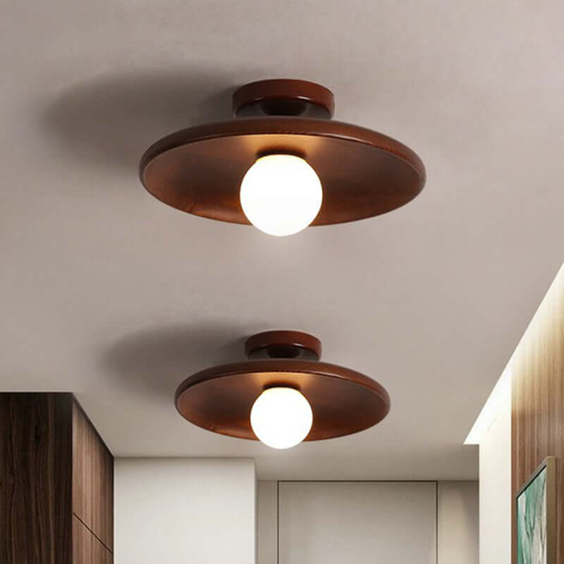 Lampa sufitowa w kształcie płytkiej misy