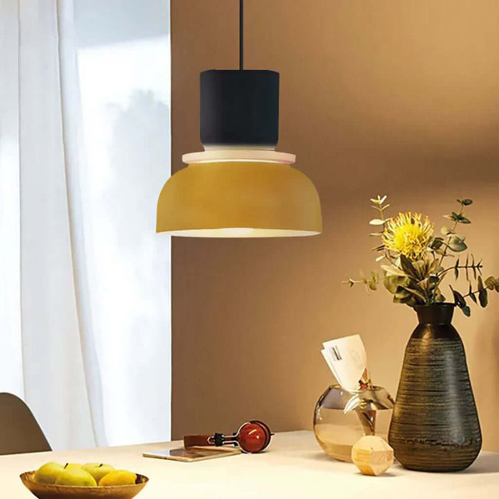Nordycka lampa wisząca Dulcy z blokami kolorów