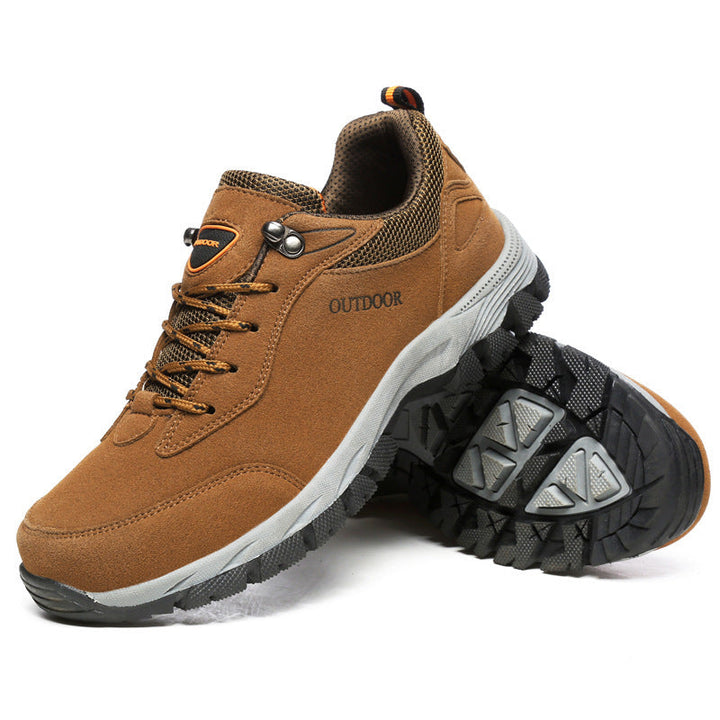 Męskie ortopedyczne buty do chodzenia, brązowe, z ergonomicznym designem, antypoślizgową podeszwą, zapewniające codzienny komfort i wsparcie.