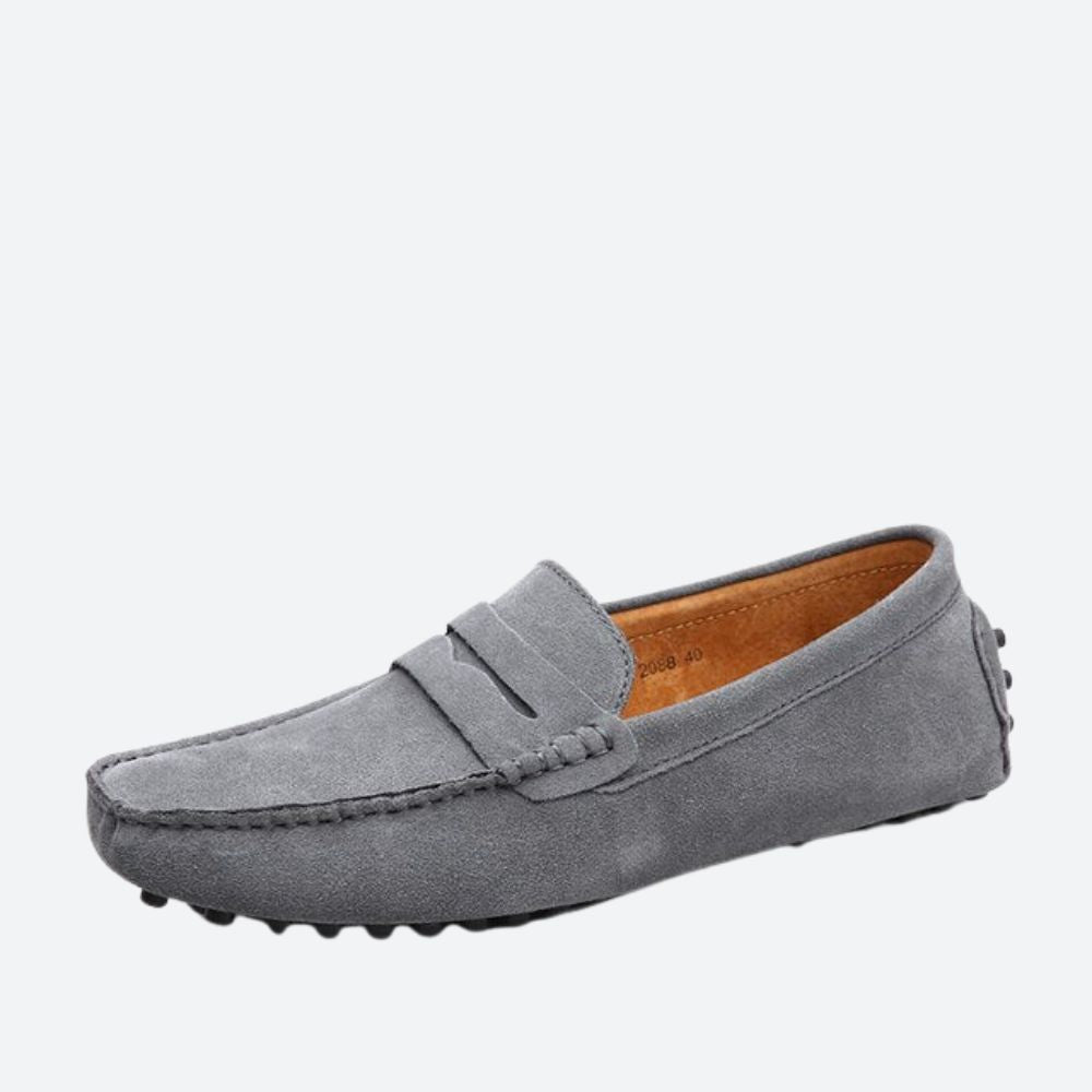 Szare eleganckie buty skórzane męskie, prezentacja materiału.