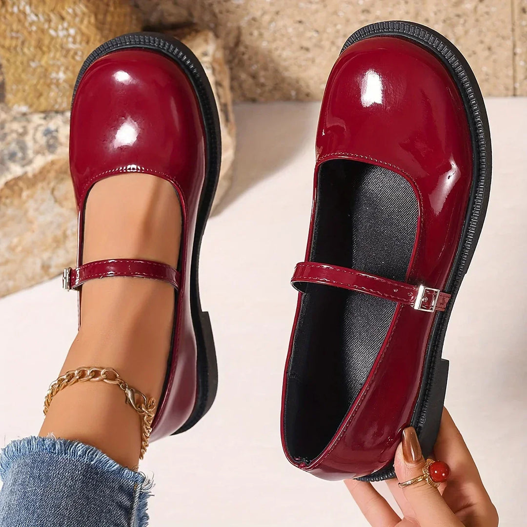 "Chaussures Mary Jane en cuir pour femmes, bout rond, sans lacet, élégantes et confortables, vue de profil"