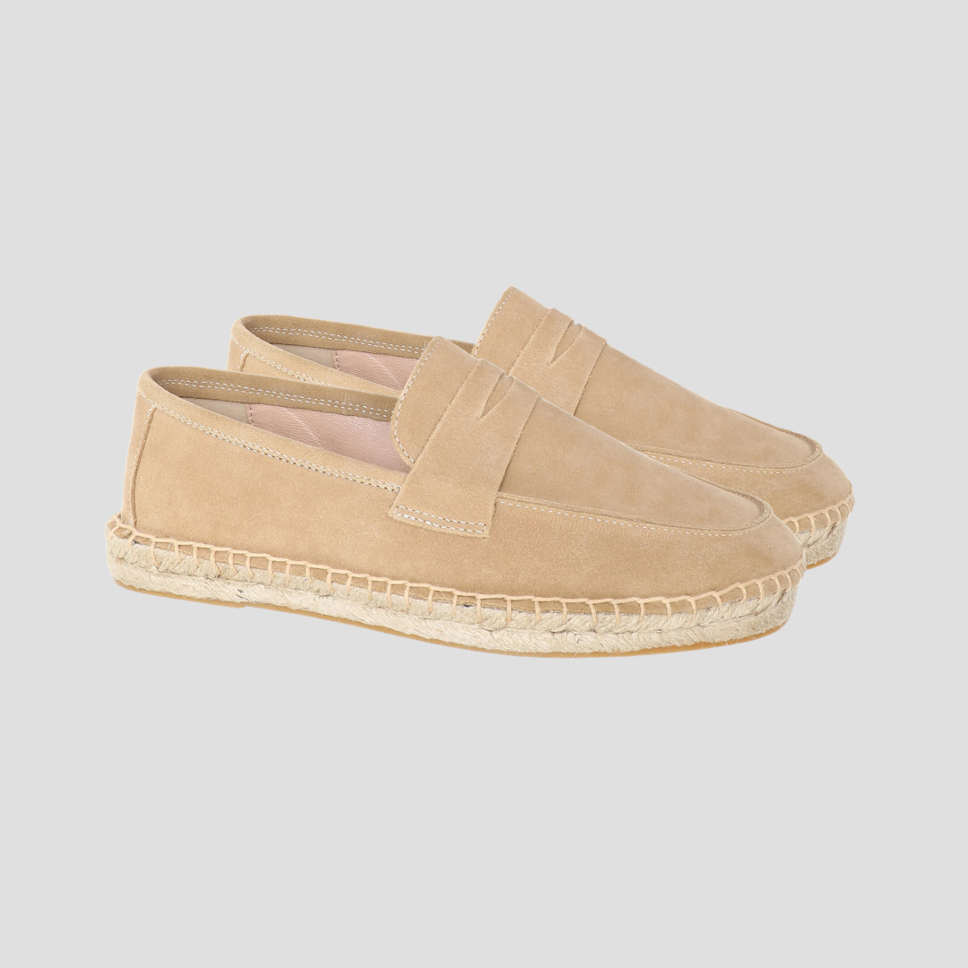 Męskie zamszowe mokasyny espadryle w kolorze beżowym, podeszwa z juty, styl śródziemnomorski, casualowa elegancja